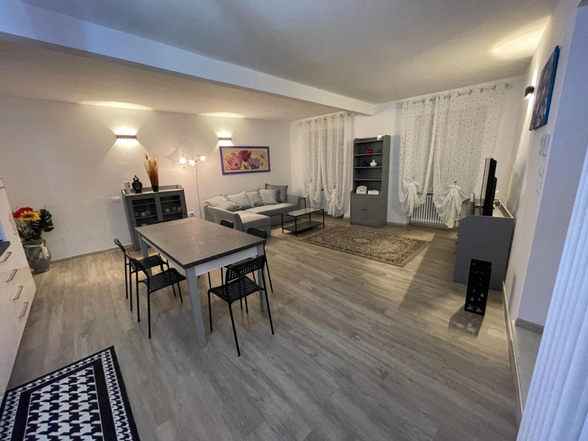 Casa Vacanza Revolta Trente Buitenkant foto